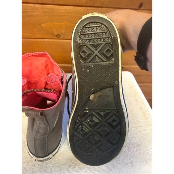 Converse Womans Sz 4 Chuck Taylor All Star high-top Sneakers - Picture 4 of 8